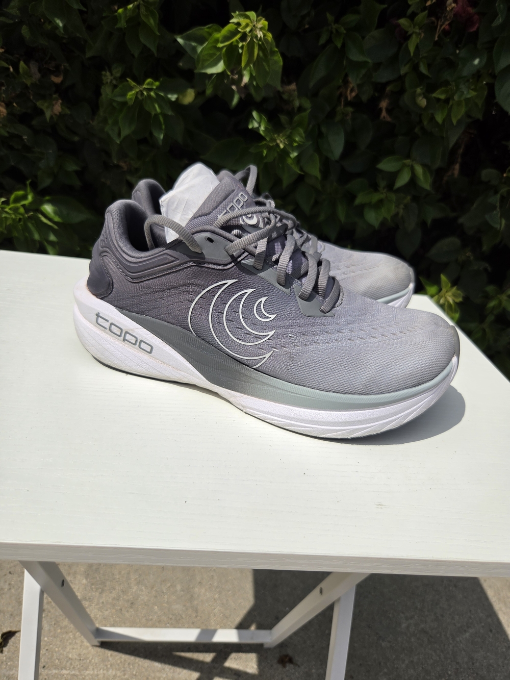 Topo Athletic Women's Gray Lightweight Running Shoes